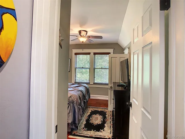 $1,400 | 124 South Sherman Street, Unit UPSTAIRS, Denver, CO 80209