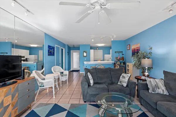 $625,000 | 2601 South Roosevelt Boulevard, Unit 204A, Key West, FL 33040