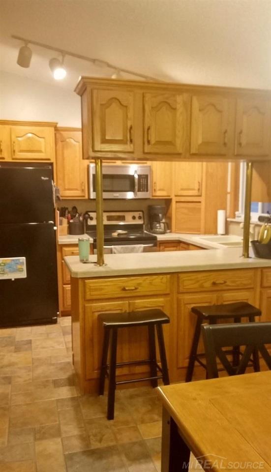 5754 Klettner Road St. Clair, MI 48079 - Photo 26 of 39 50061576-25.JPG