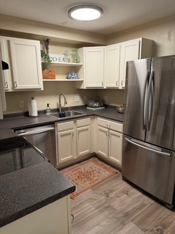 2 Duck Pond Road, Unit 115 Beverly, MA 01915 - Photo 11 of 22 Gallery Image 11