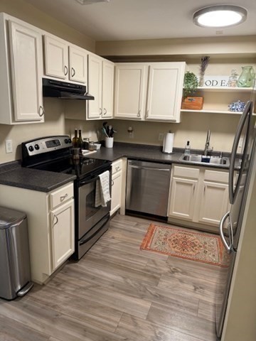 2 Duck Pond Road, Unit 115 Beverly, MA 01915 - Photo 10 of 22 Gallery Image 10