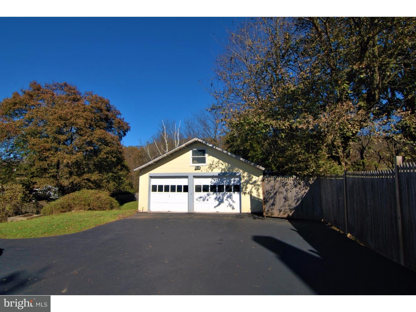 2007 Leithsville Road Hellertown, PA 18055 - Photo 16 of 21 Gallery Image 16