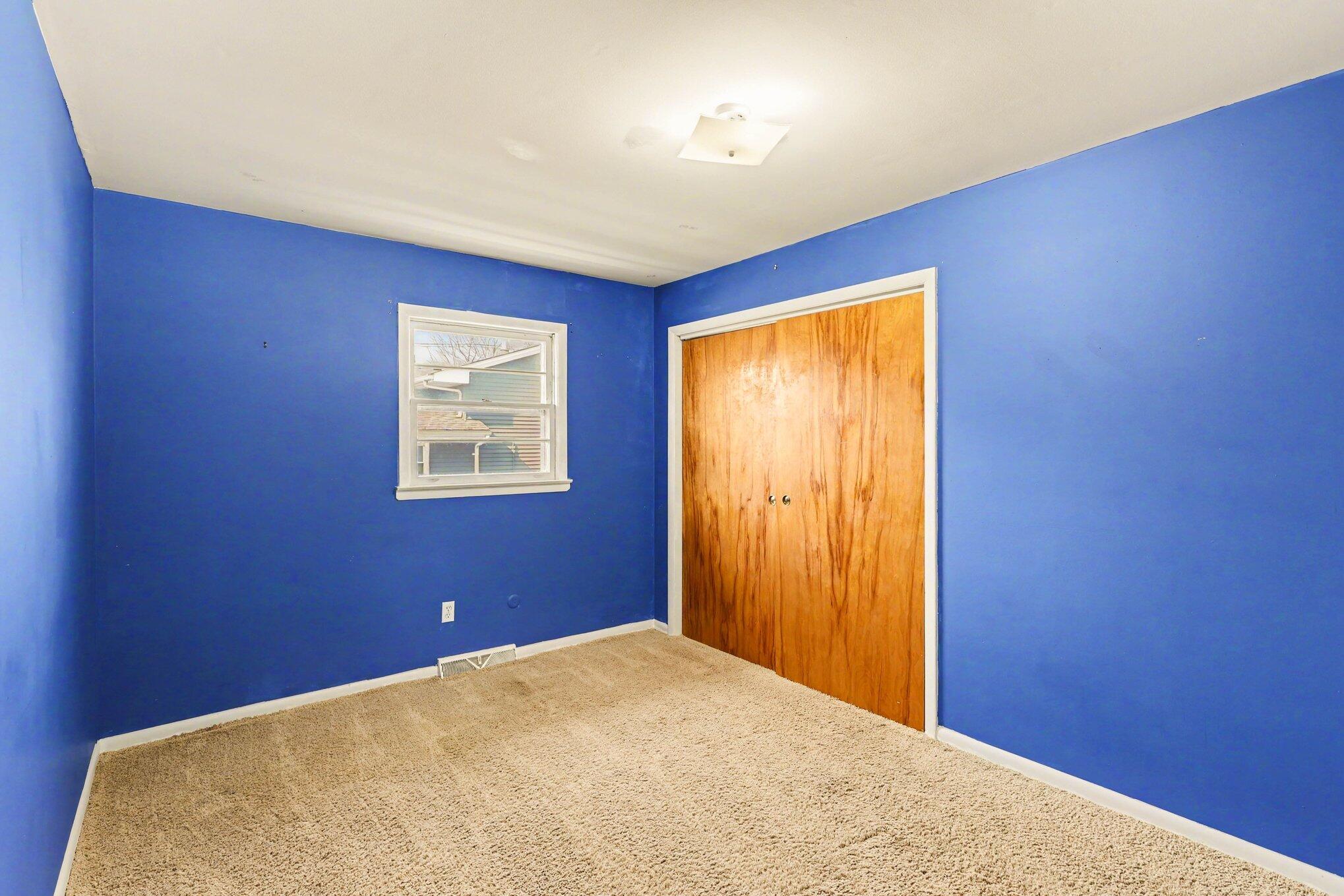 311 Dutton Street Eaton Rapids, MI 48827 - Photo 11 of 16 012_file_5318