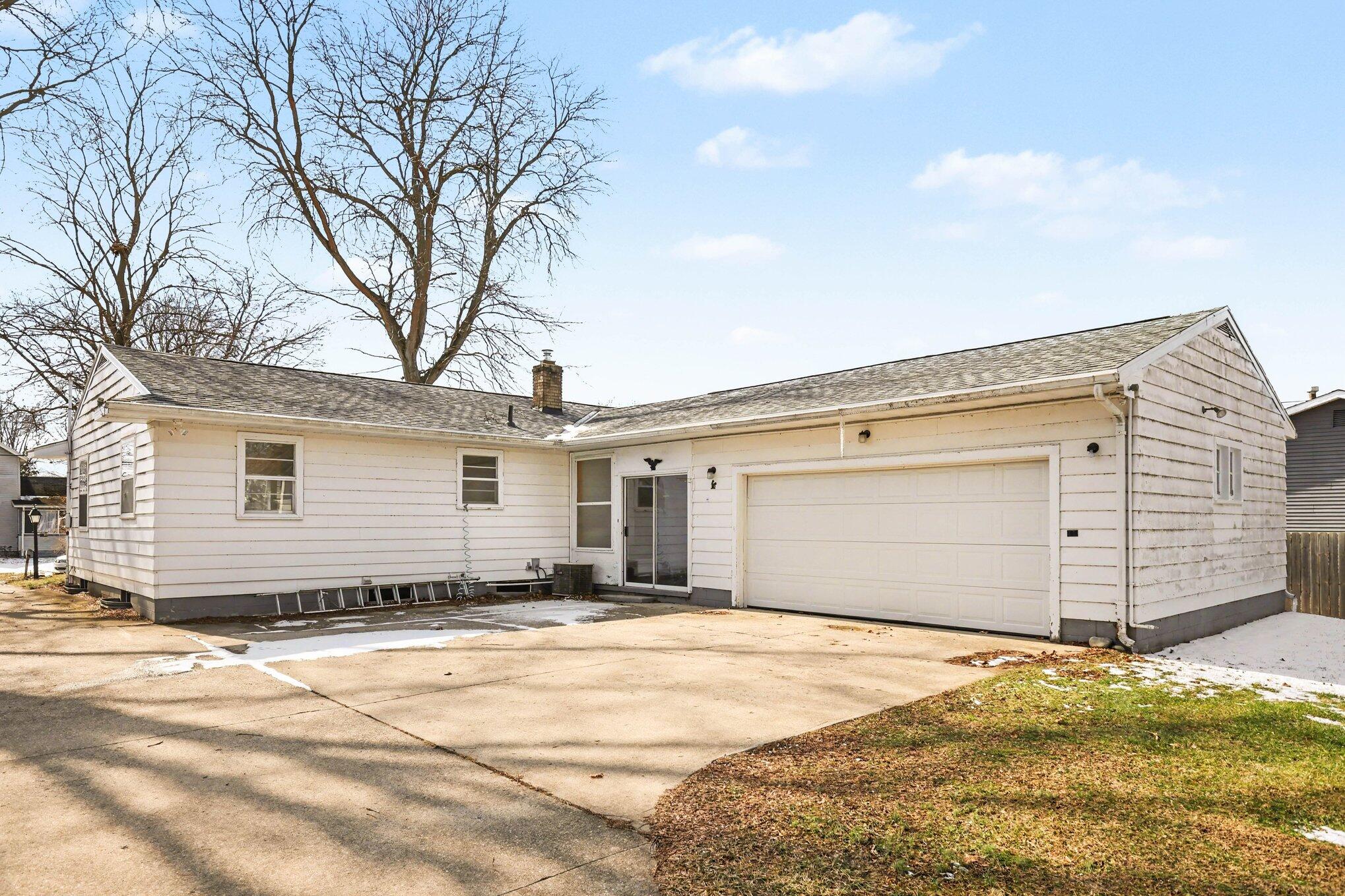 311 Dutton Street Eaton Rapids, MI 48827 - Photo 16 of 16 016_file_9854