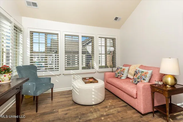 $295,000 | 8729 Parkview Oaks Circle, Olive Branch, MS 38654