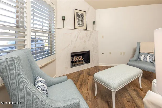 $295,000 | 8729 Parkview Oaks Circle, Olive Branch, MS 38654