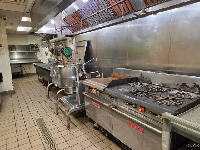 $895,000 | 1370 Burnet Avenue, Syracuse, NY 13206