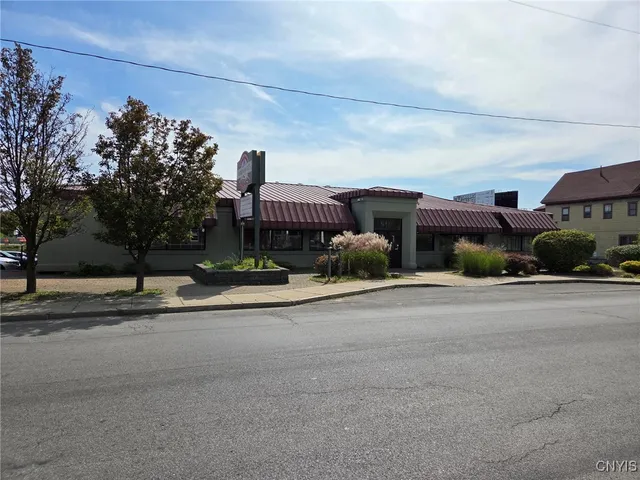 $895,000 | 1370 Burnet Avenue, Syracuse, NY 13206