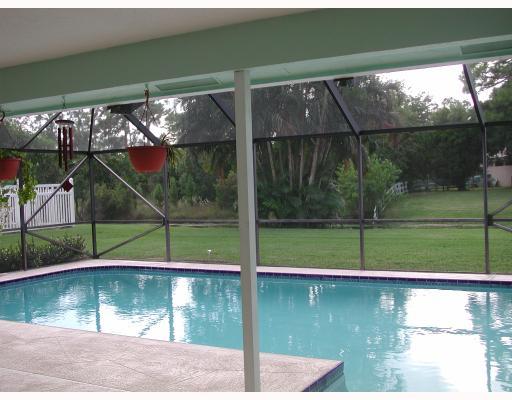 1282 Raintree Lane Wellington, FL 33414 - Photo 3 of 7 Additional Photo