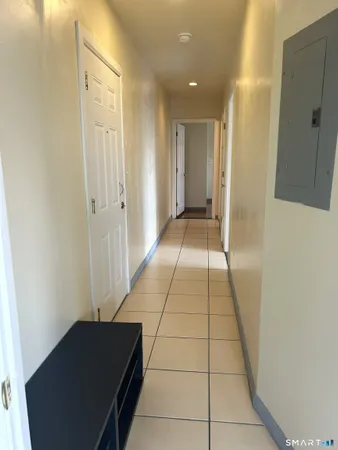 $2,195 | 71-73 Whitney Avenue, Unit 8, New Haven, CT 06510