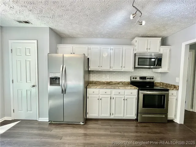 $1,800 | 4226 Donegal Drive, Hope Mills, NC 28348