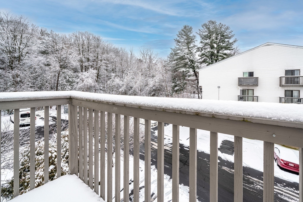 46 Gibbs Street, Unit 4D Worcester, MA 01607 - Photo 20 of 21 a city view from a balcony