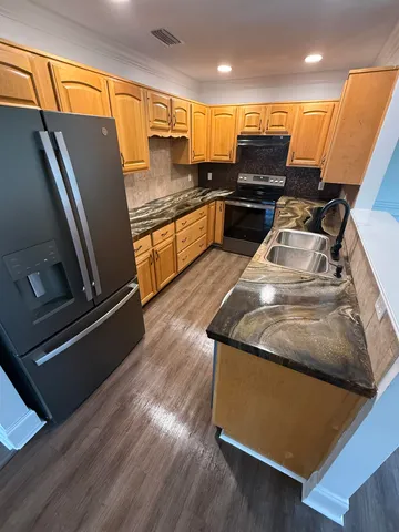 $2,250 | 17 Timberwood Court, Crawfordville, FL 32327