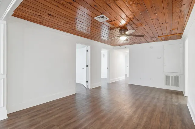 $2,250 | 17 Timberwood Court, Crawfordville, FL 32327