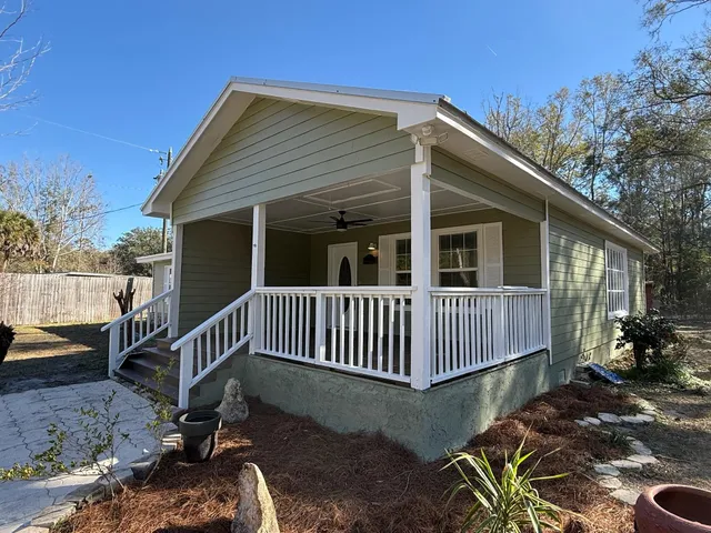 $2,250 | 17 Timberwood Court, Crawfordville, FL 32327