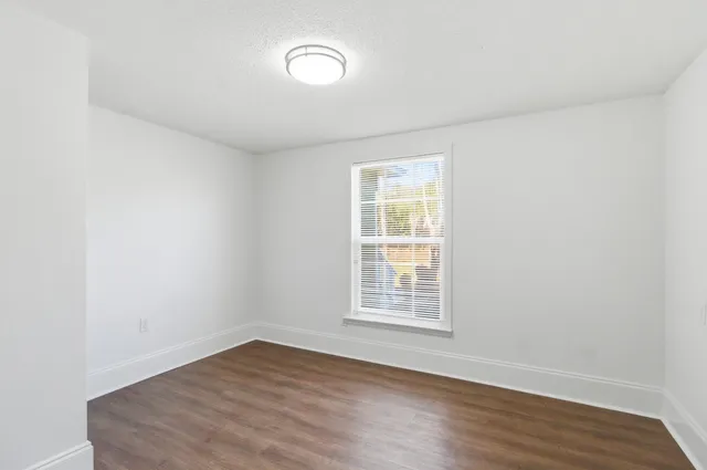 $2,250 | 17 Timberwood Court, Crawfordville, FL 32327