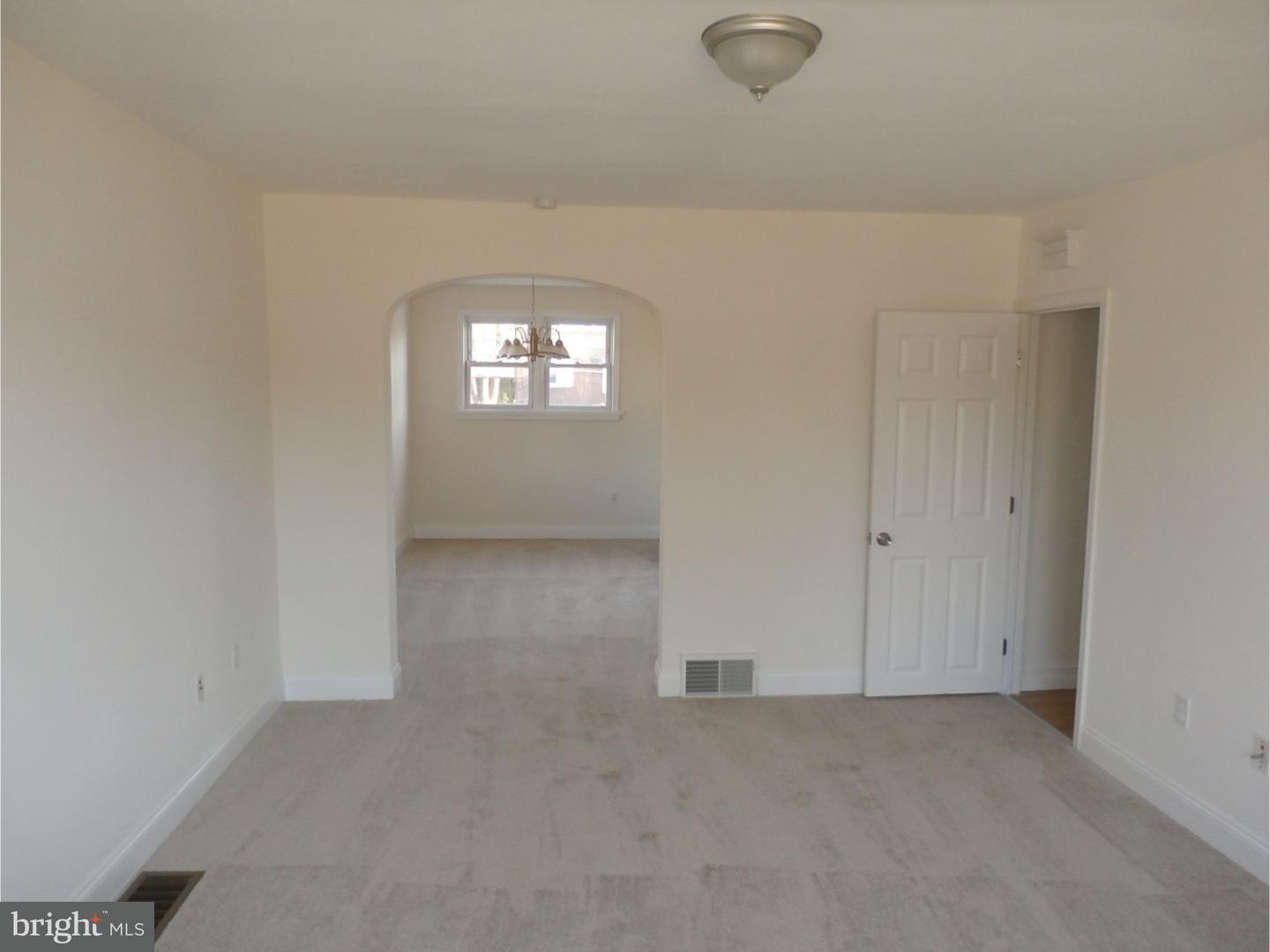 631 Michell Street Ridley Park, PA 19078 - Photo 5 of 25 Living Room