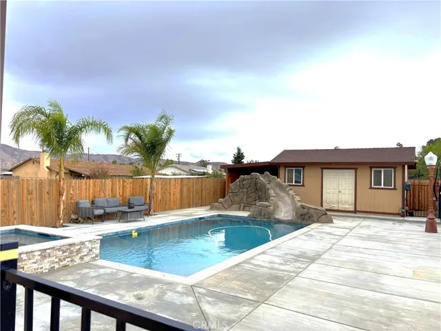 $530,000 | 8077 Langdon Avenue, Hesperia, CA 92345