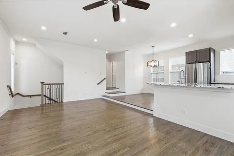 $525,000 | 5905 Ross Avenue, Unit 1, Dallas, TX 75206