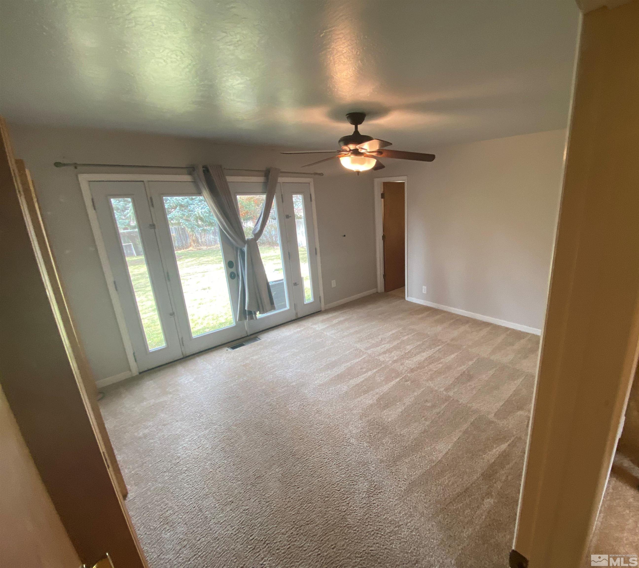 3225 Tamarisk Drive Reno, NV 89502 - Photo 9 of 33 Photo 9