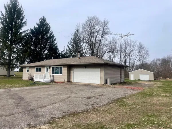 $245,000 | 7953 Springport Road, Parma, MI 49269