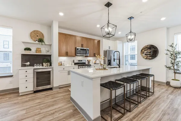 $3,235 | 8847 Meridian Way, Woodbury, MN 55125