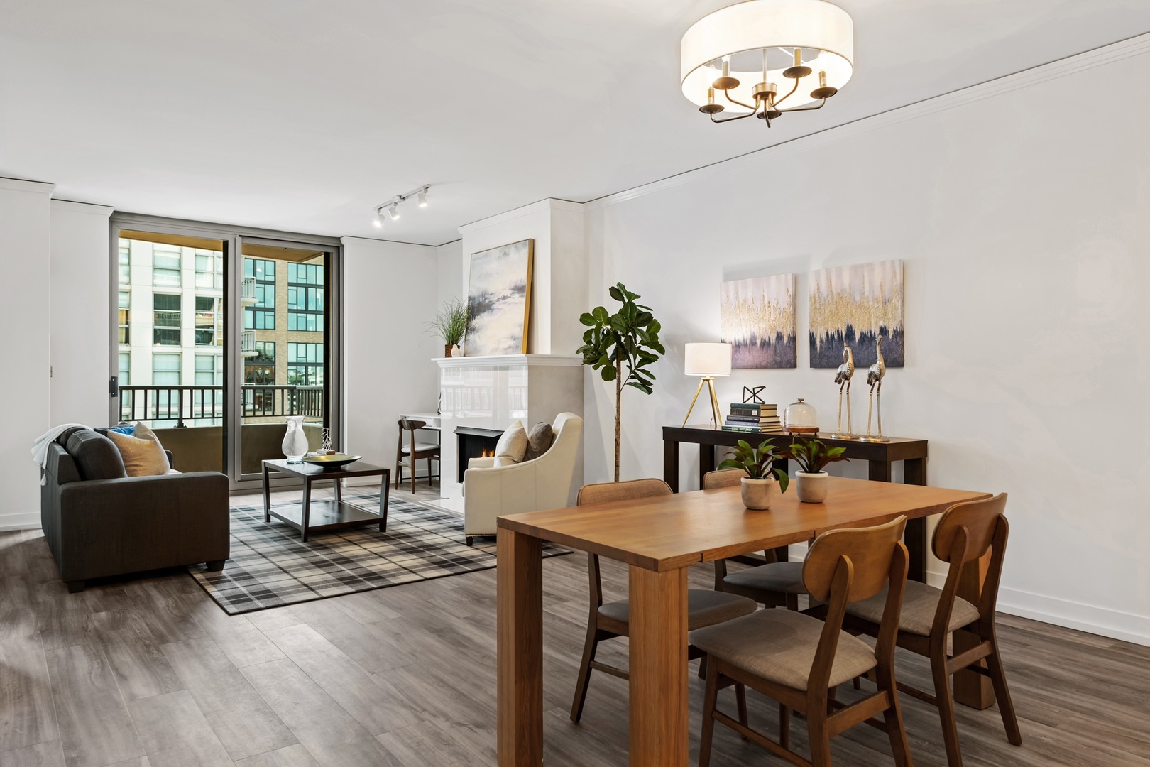 200 North Jefferson Street, Unit 710 Chicago, IL 60661 - Photo 3 of 16