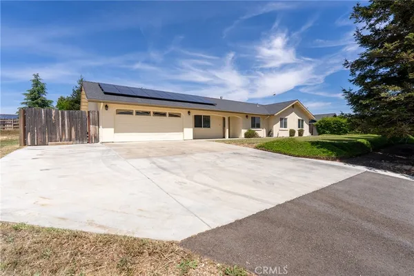 $785,000 | 5575 Reindeer Place, Paso Robles, CA 93446