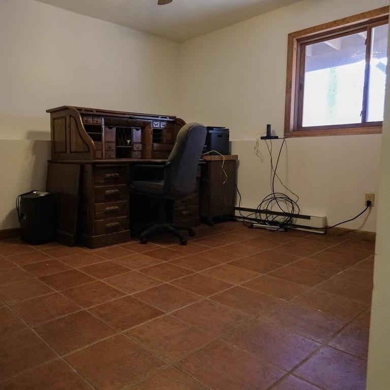 389 Torrey Road Southbridge, MA 01550 - Photo 8 of 15 a room with gym equipment
