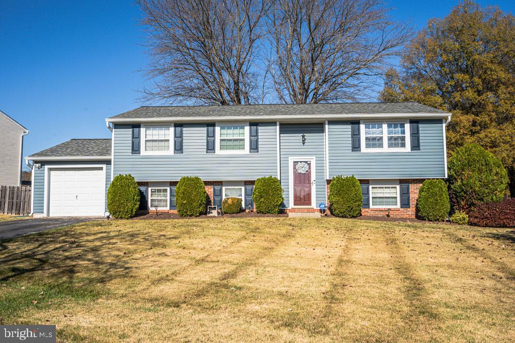 12718 Northcliff Road Bowie, MD 20720 - Photo 2 of 38 A Beauty In Bowie