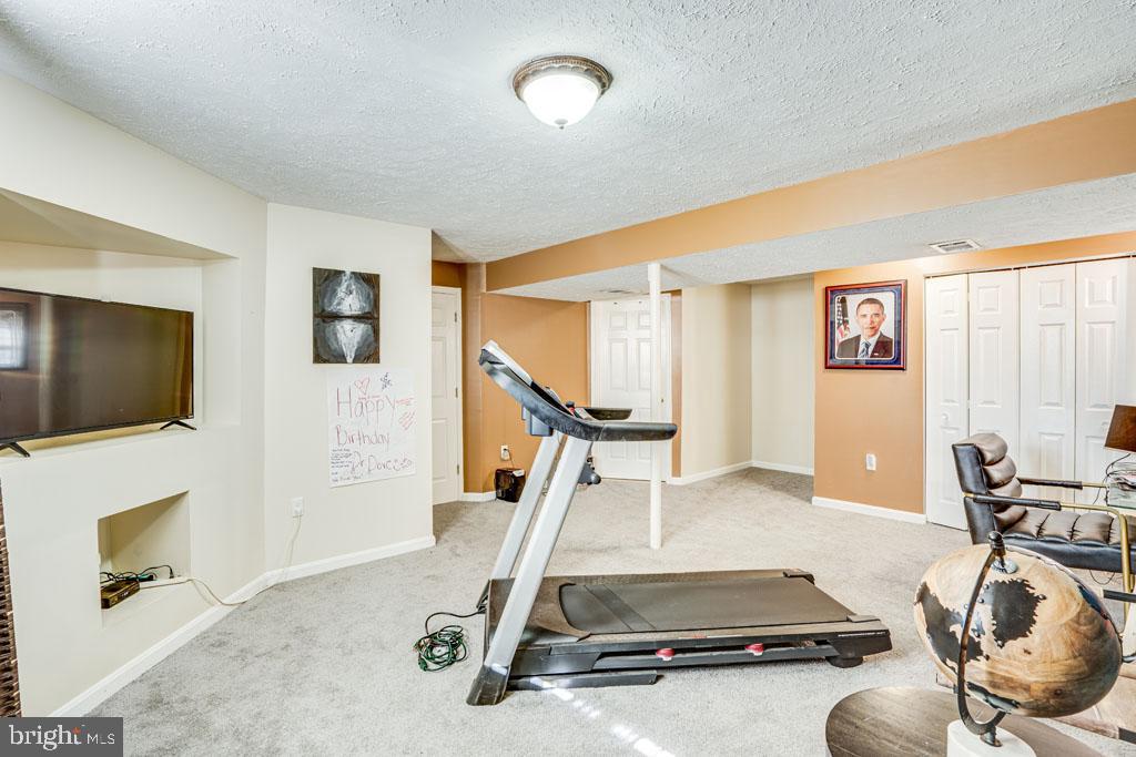 12718 Northcliff Road Bowie, MD 20720 - Photo 28 of 38