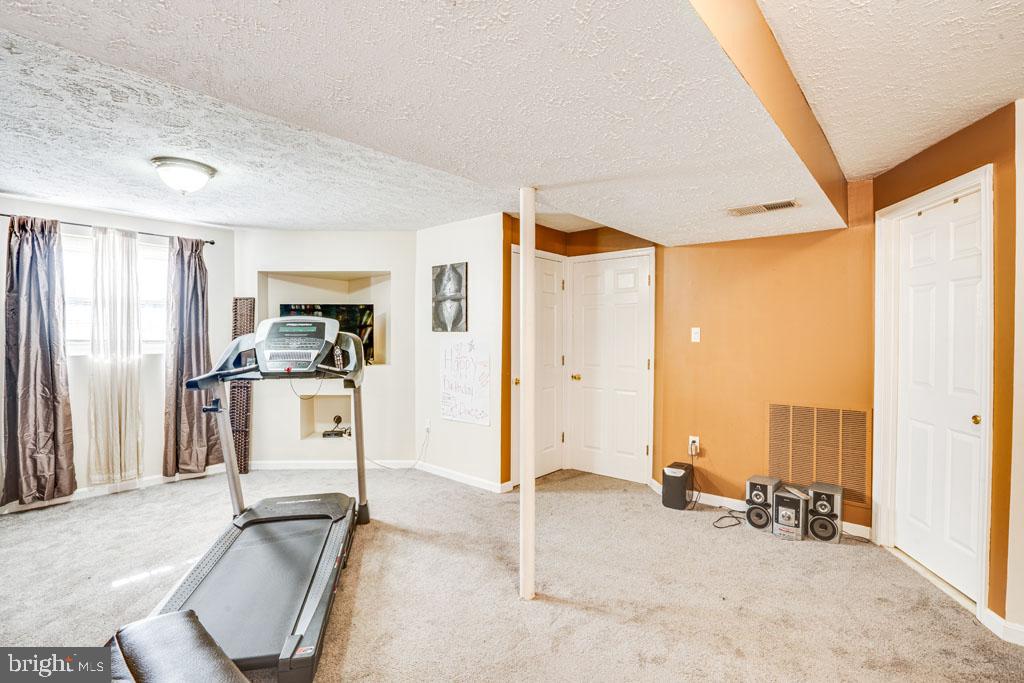 12718 Northcliff Road Bowie, MD 20720 - Photo 29 of 38