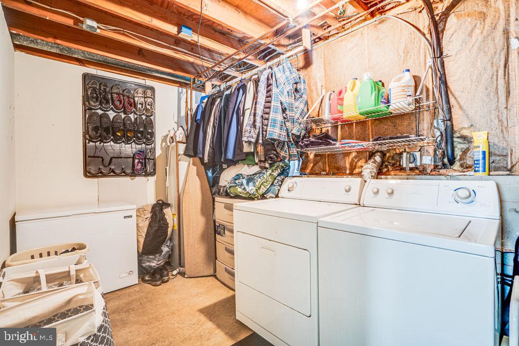 12718 Northcliff Road Bowie, MD 20720 - Photo 31 of 38 Laundry Room