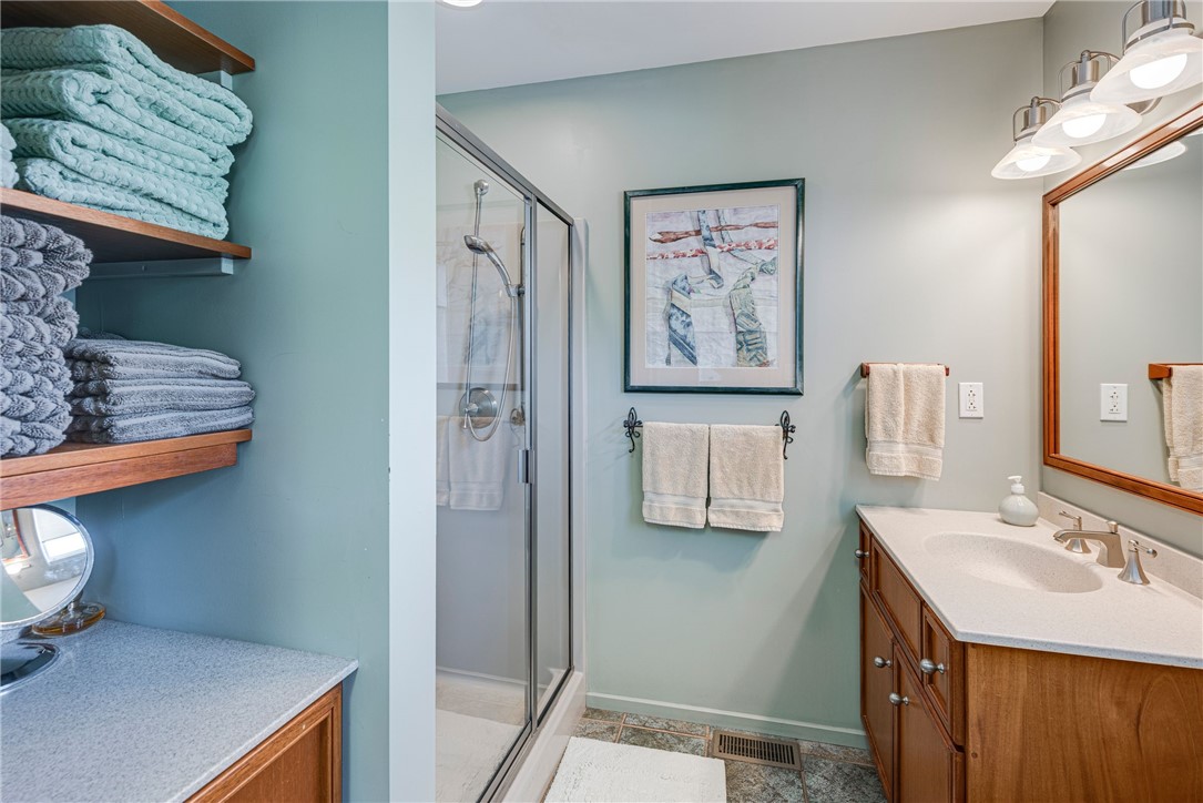 25 East Shore Road Narragansett, RI 02882 - Photo 17 of 34 Gallery Image 17