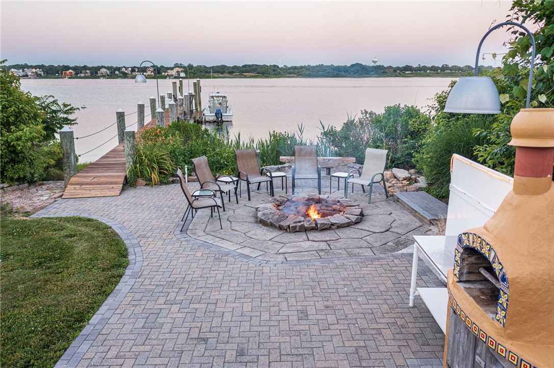 25 East Shore Road Narragansett, RI 02882 - Photo 31 of 34 Gallery Image 31