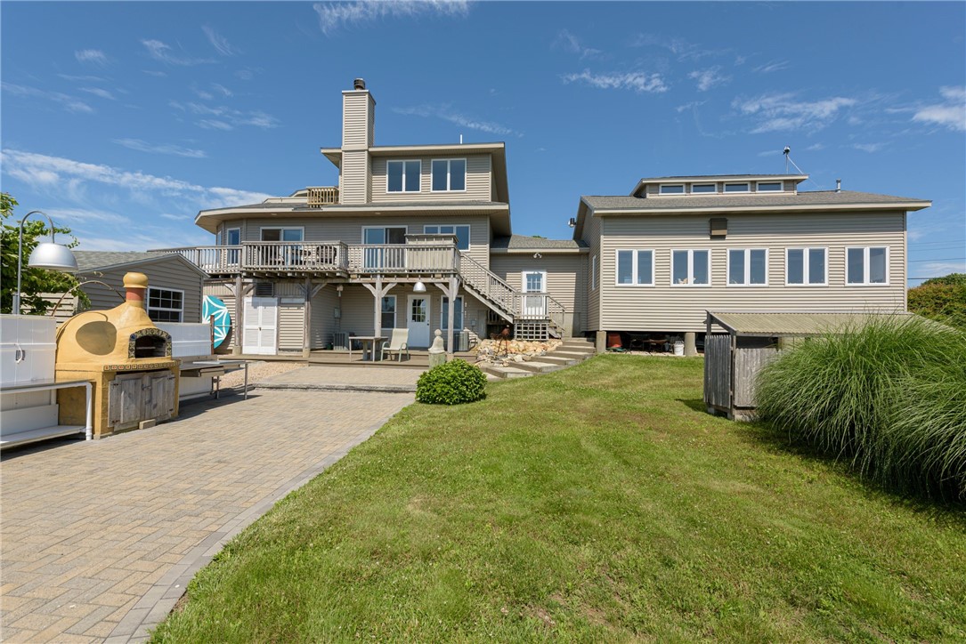 25 East Shore Road Narragansett, RI 02882 - Photo 4 of 34 Gallery Image 4