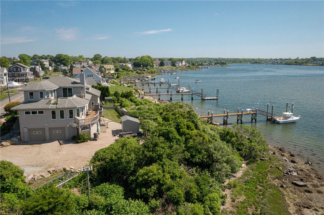 25 East Shore Road Narragansett, RI 02882 - Photo 5 of 34 Gallery Image 5