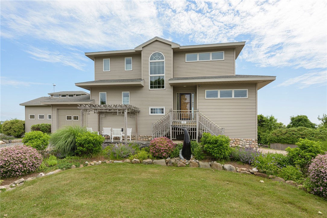 25 East Shore Road Narragansett, RI 02882 - Photo 6 of 34 Gallery Image 6