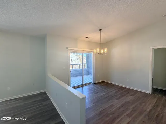 $1,650 | 4142 Breezewood Drive, Unit 201, Wilmington, NC 28412