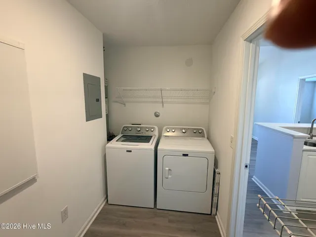 $1,650 | 4142 Breezewood Drive, Unit 201, Wilmington, NC 28412