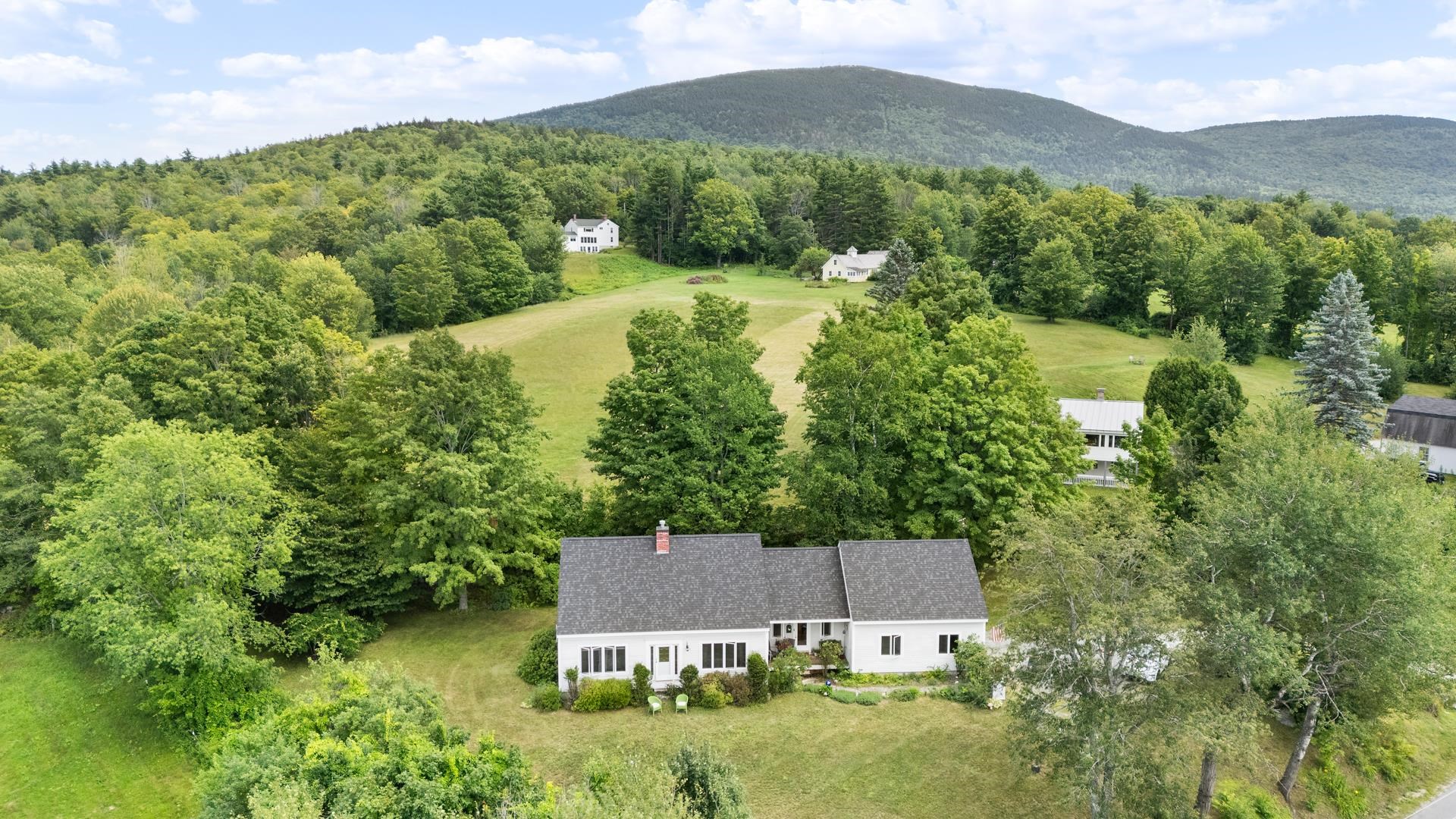 267 Kearsarge Mountain Road Wilmot, NH 03287 - Photo 1 of 45 Gallery Image 1