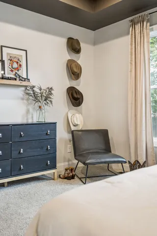 a view of a house with a back yard