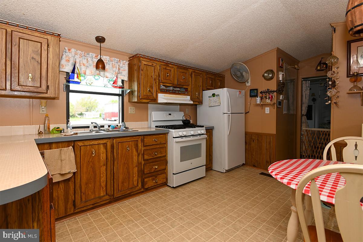 11 Vassar Avenue Fortescue, NJ 08321 - Photo 22 of 41