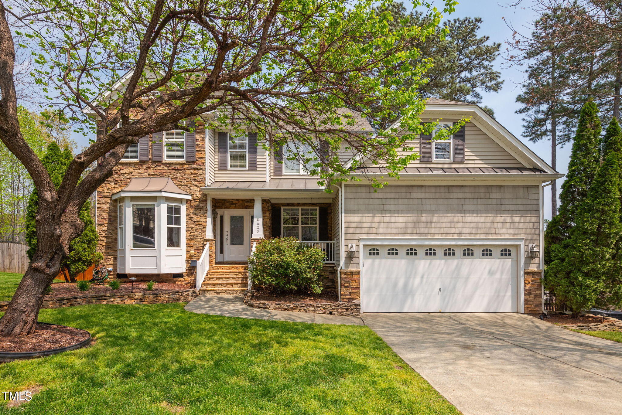 40-web-or-mls-8620-benzinger-dr
