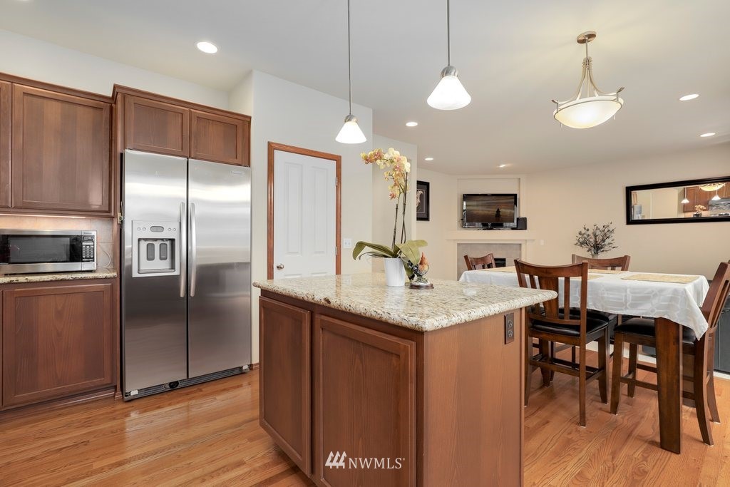 16405 36th Avenue Southeast Bothell, WA 98012 - Photo 13 of 38 Gallery Image 13