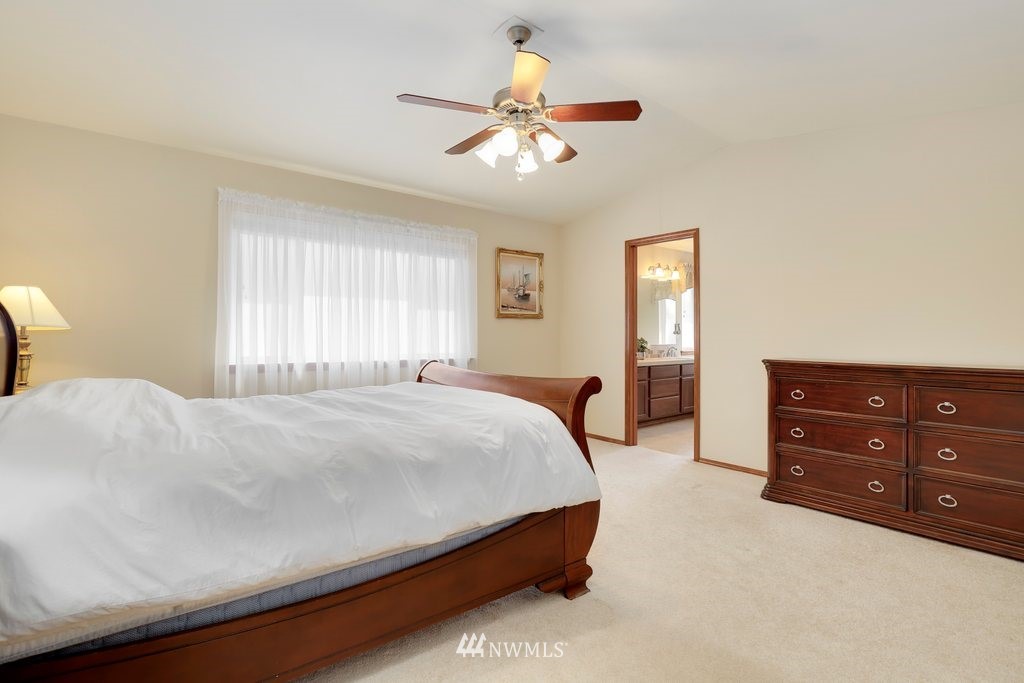 16405 36th Avenue Southeast Bothell, WA 98012 - Photo 22 of 38 Gallery Image 22