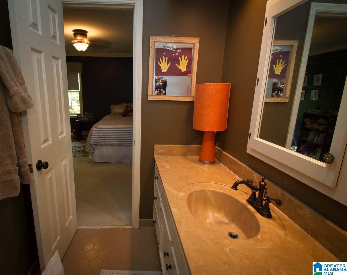 2157 Partridge Berry Road Birmingham, AL 35244 - Photo 21 of 33