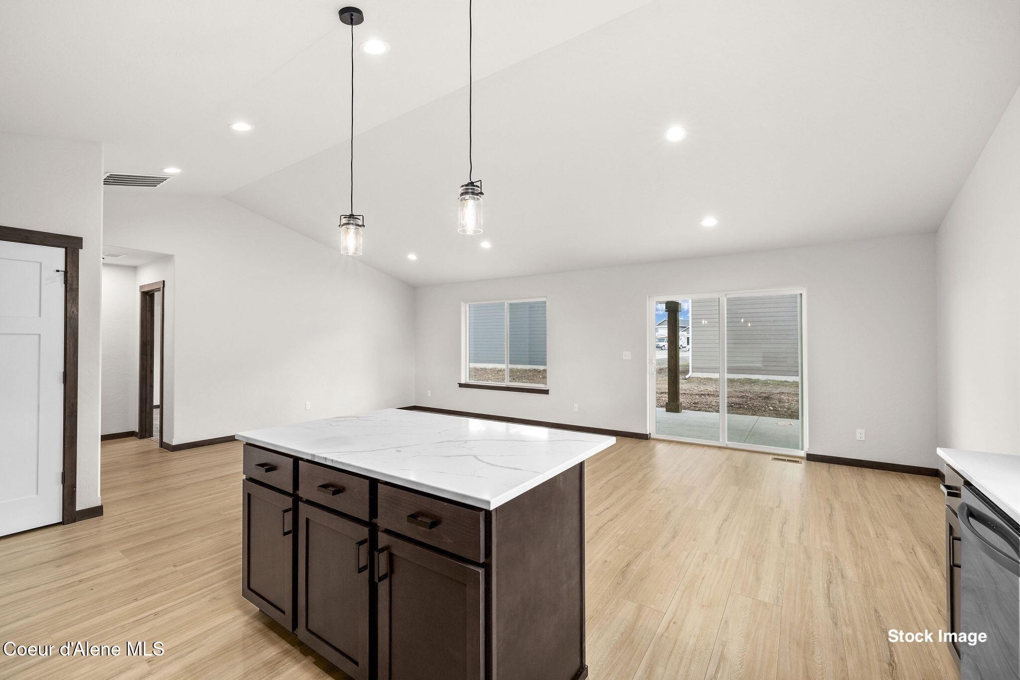 12013 North Lennon Lane Rathdrum, ID 83858 - Photo 11 of 22 43_IMG_7002-HDR_SelkirkMedia