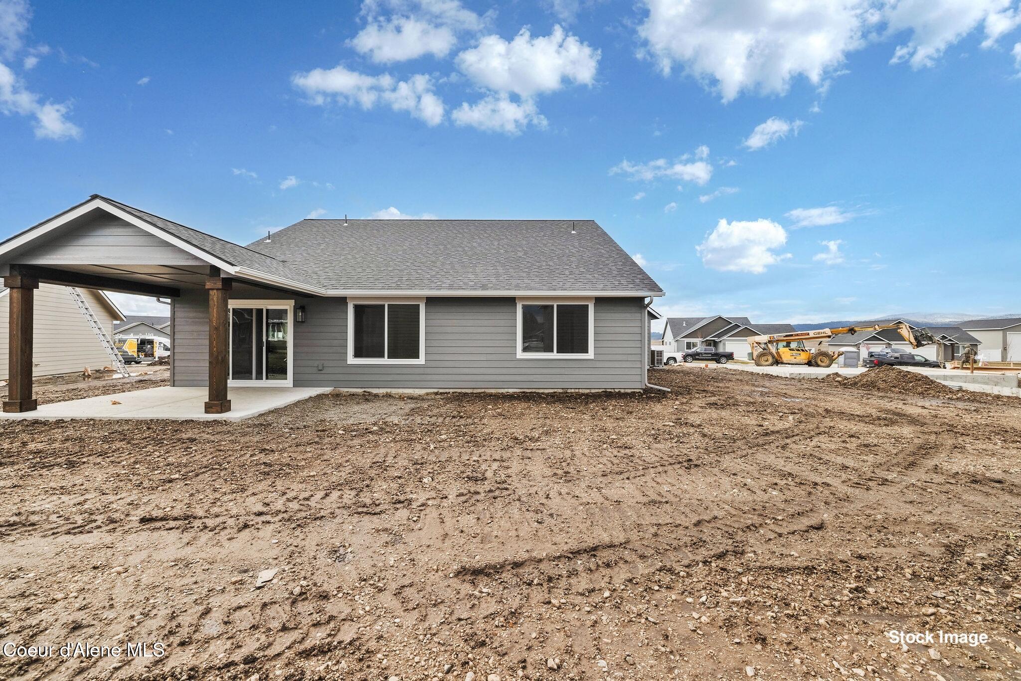 12013 North Lennon Lane Rathdrum, ID 83858 - Photo 7 of 22 5_IMG_6908-HDR_SelkirkMedia