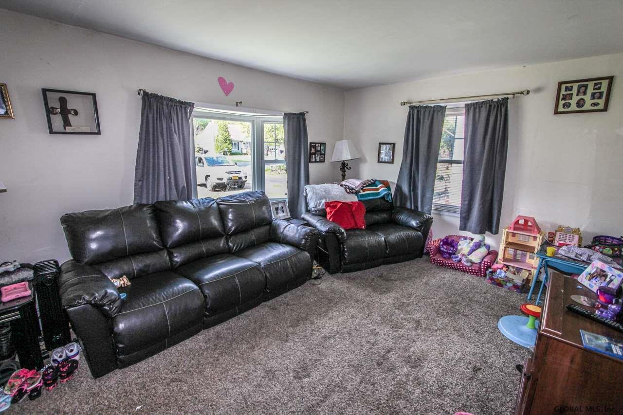 453 County Line Road Guilderland, NY 12306 - Photo 4 of 19 Photo 4